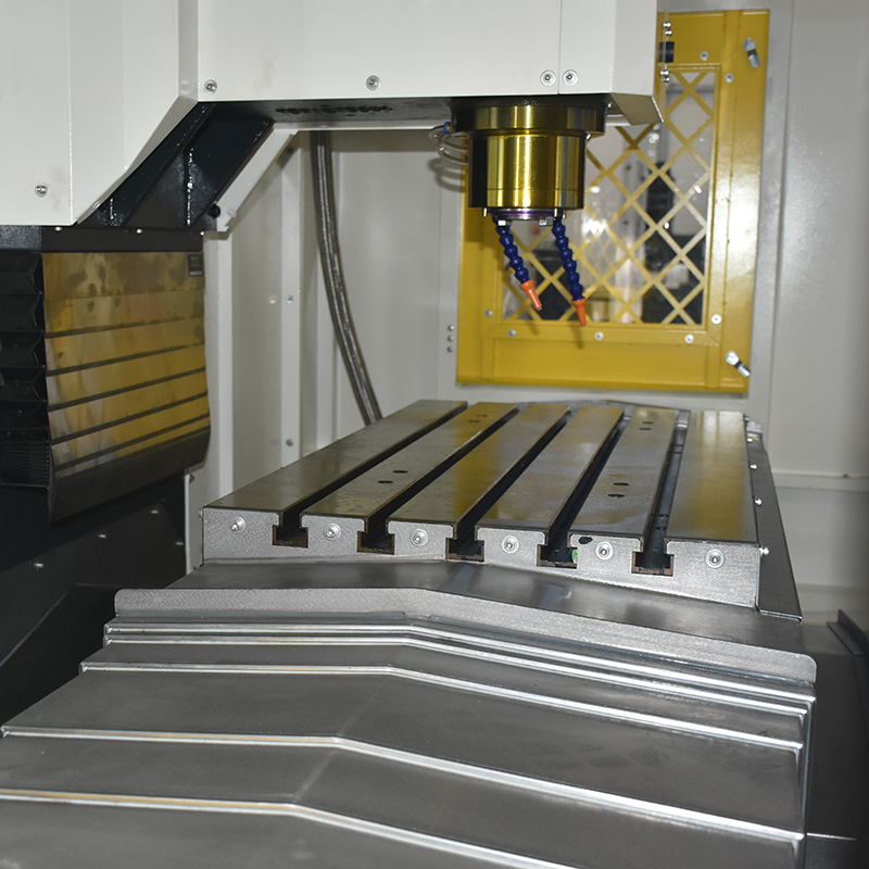 L1265 Vertical Machining Centers
