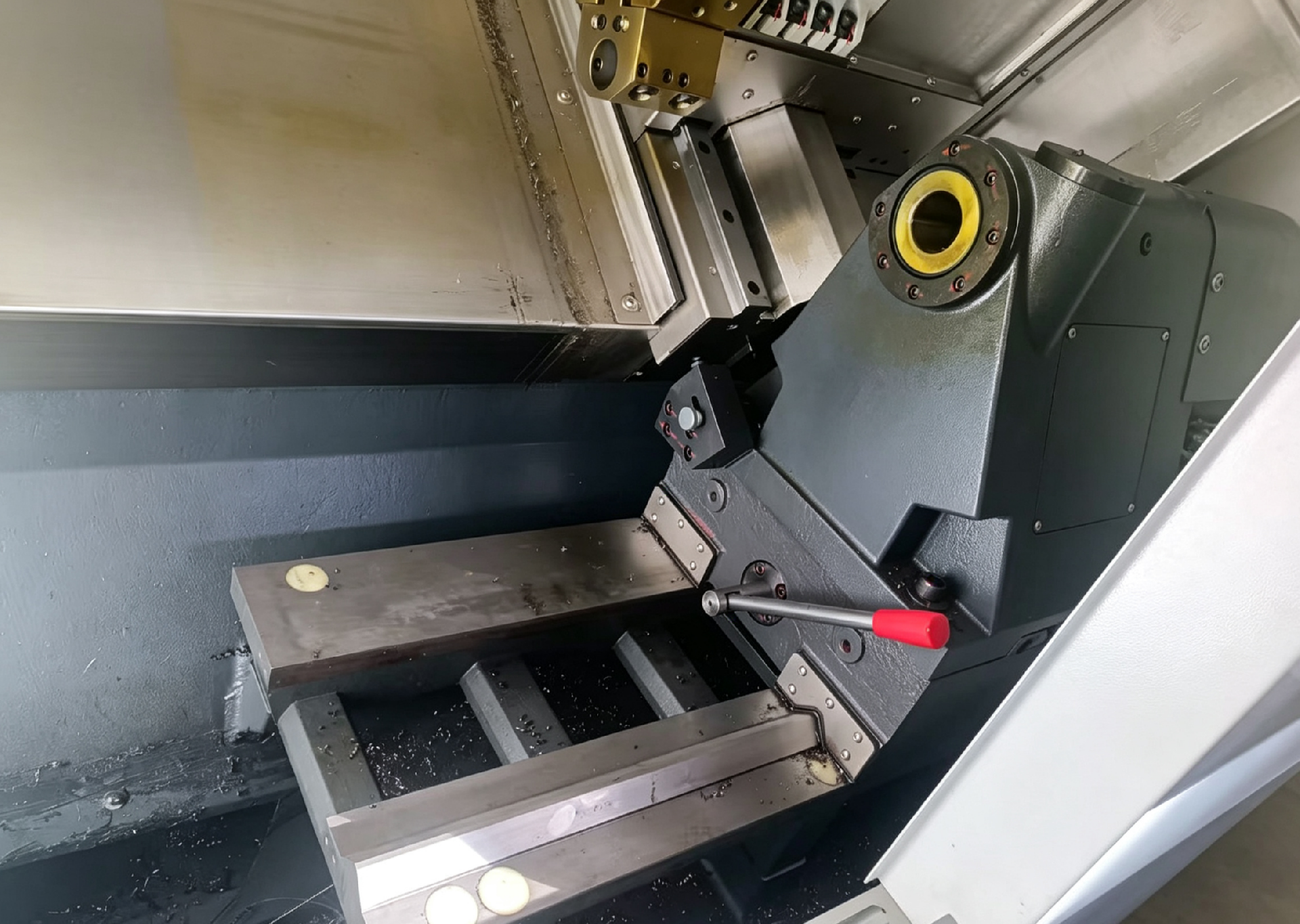 TCK50 CNC Eğimli Yataklı Torna